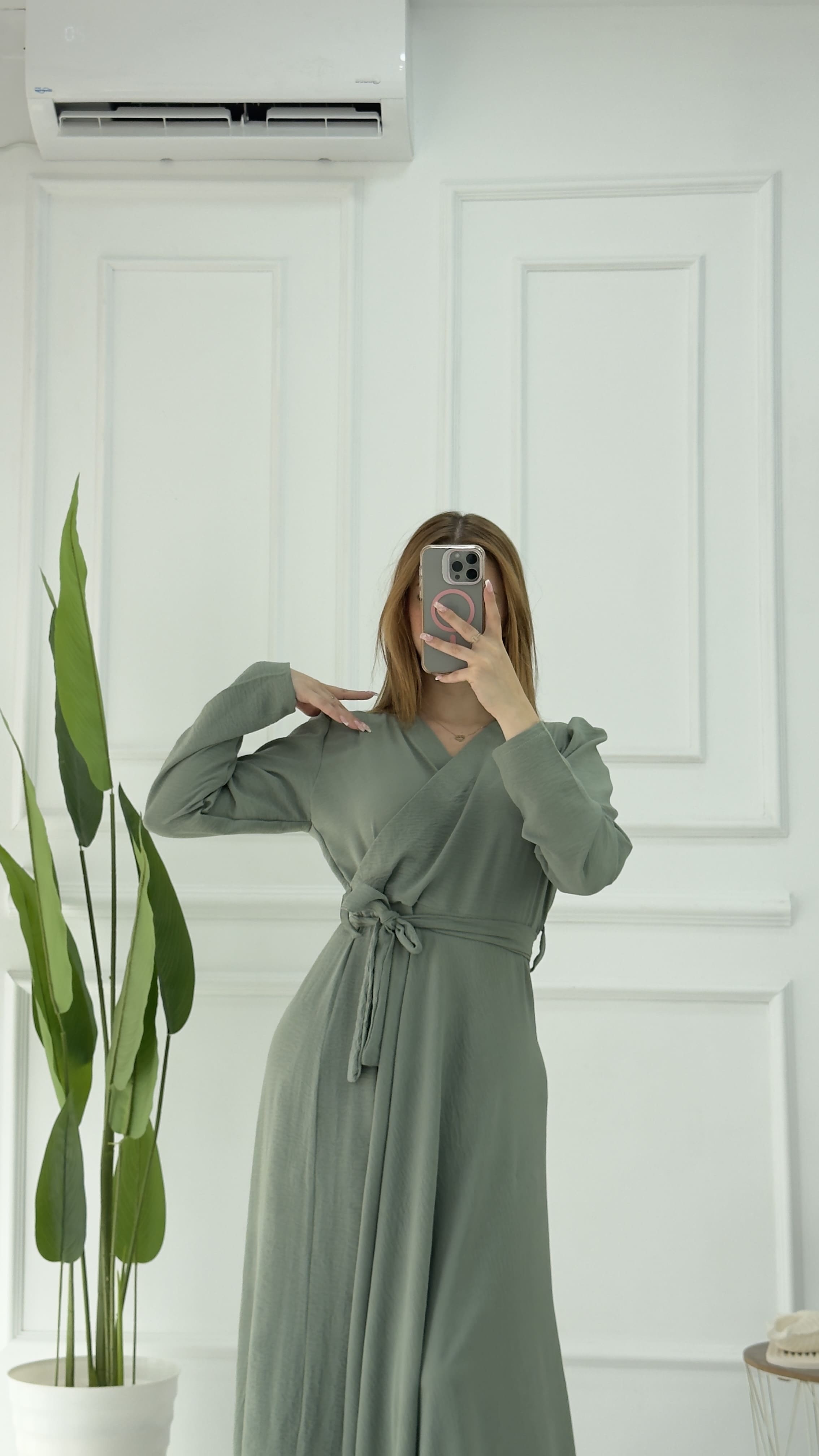 Robe Elegant En crepe froissé - صورة 5 thumbnail